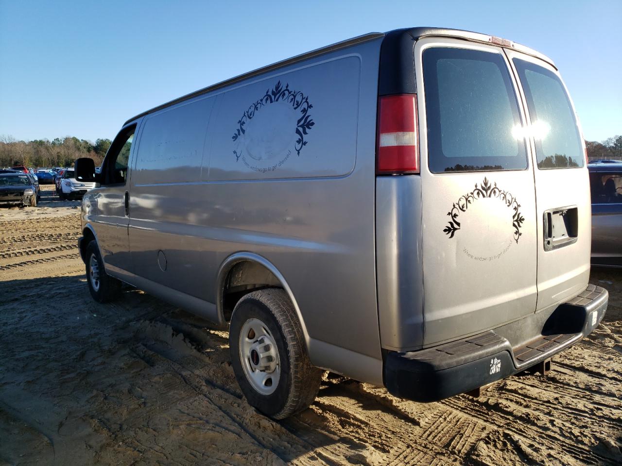 Image 2 of 2004 GMC SAVANA G2500 2004 with VIN 1GTGG25V141154338