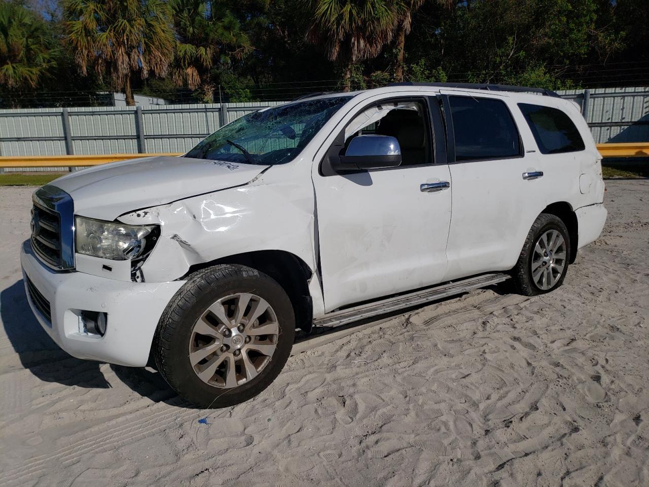 Изображение 2015 TOYOTA SEQUOIA LIMITED 2015