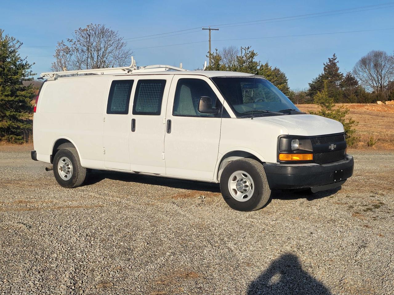 2013 CHEVROLET EXPRESS G2500  2013 image