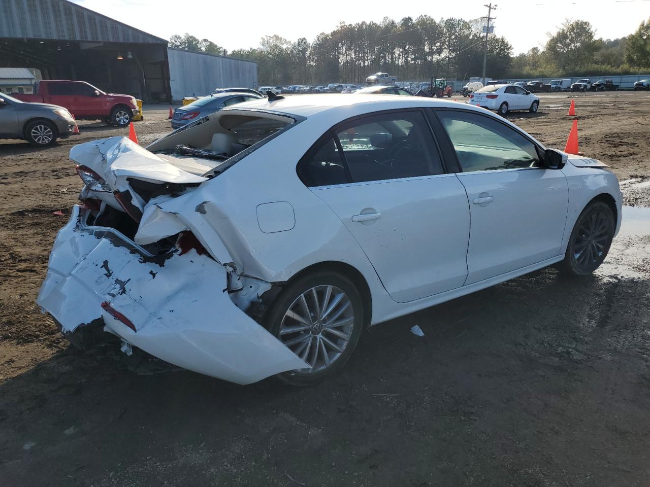 Image 3 of 2013 VOLKSWAGEN JETTA SEL 2013 with VIN 3VWLX7AJ7DM432044