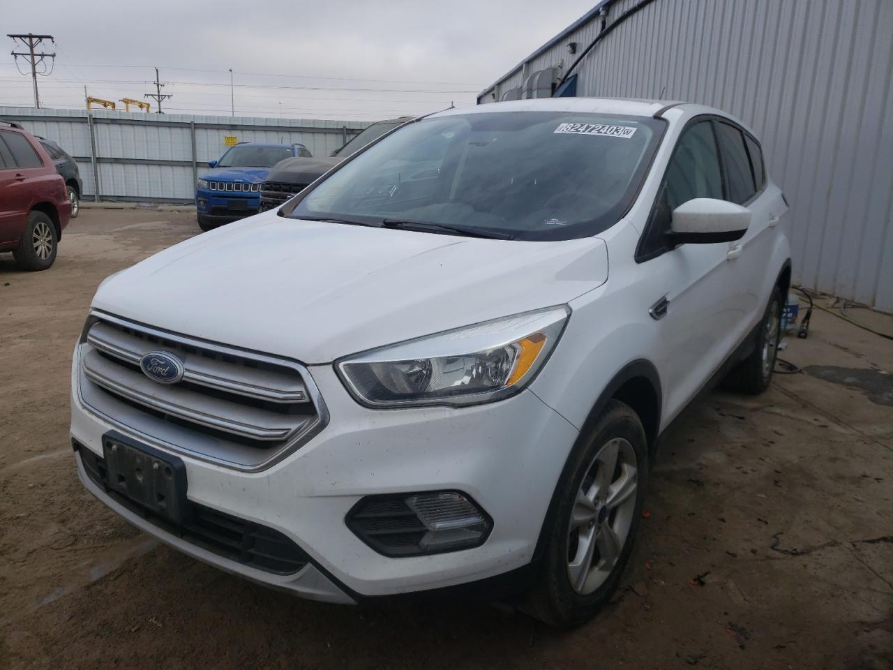 Image 1 of 2017 FORD ESCAPE SE 2017 with VIN 1FMCU9GDXHUB02324