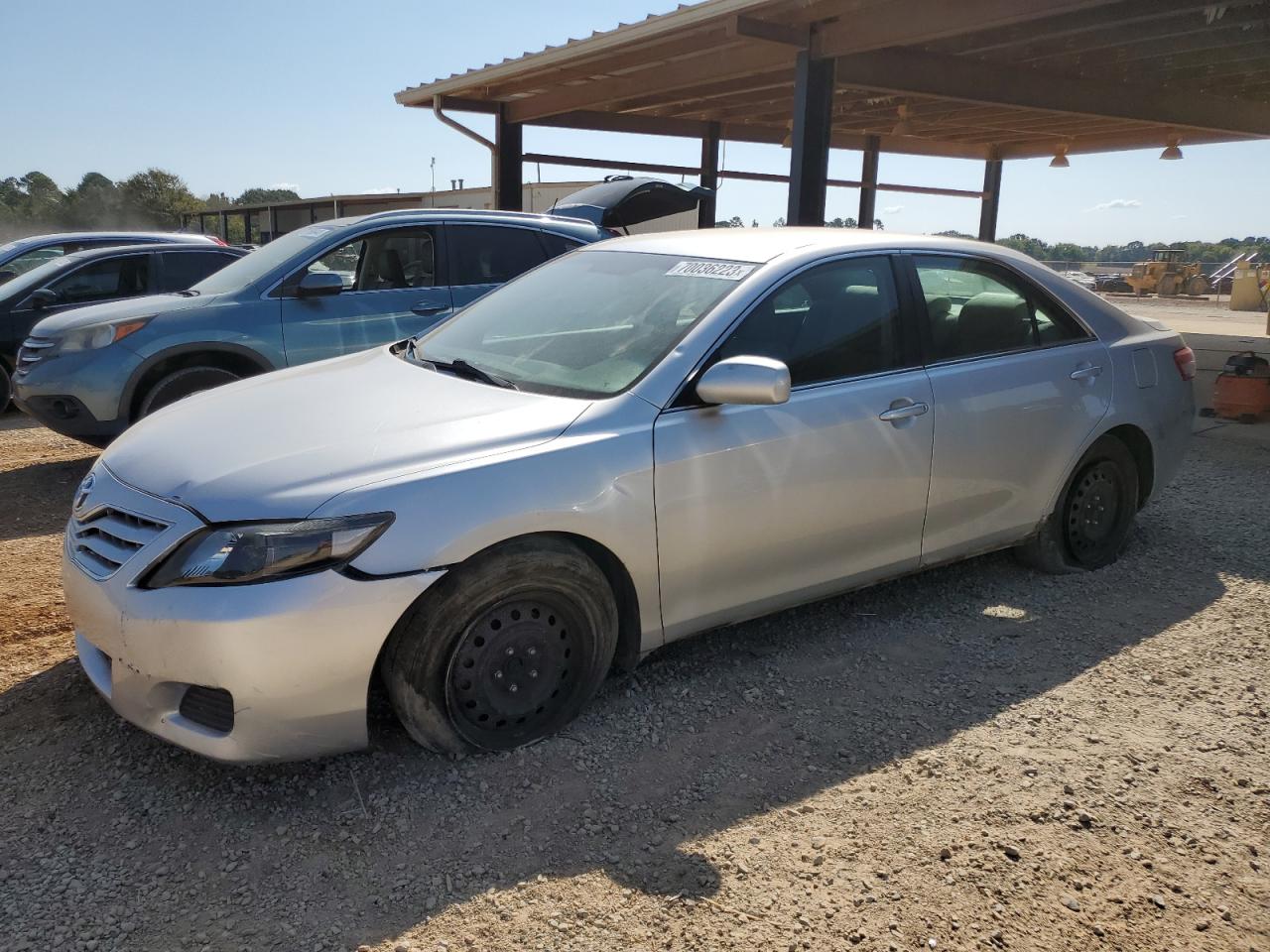 Obraz 1 z 2010 TOYOTA CAMRY BASE 2010 z VIN 4T1BF3EK1AU059261