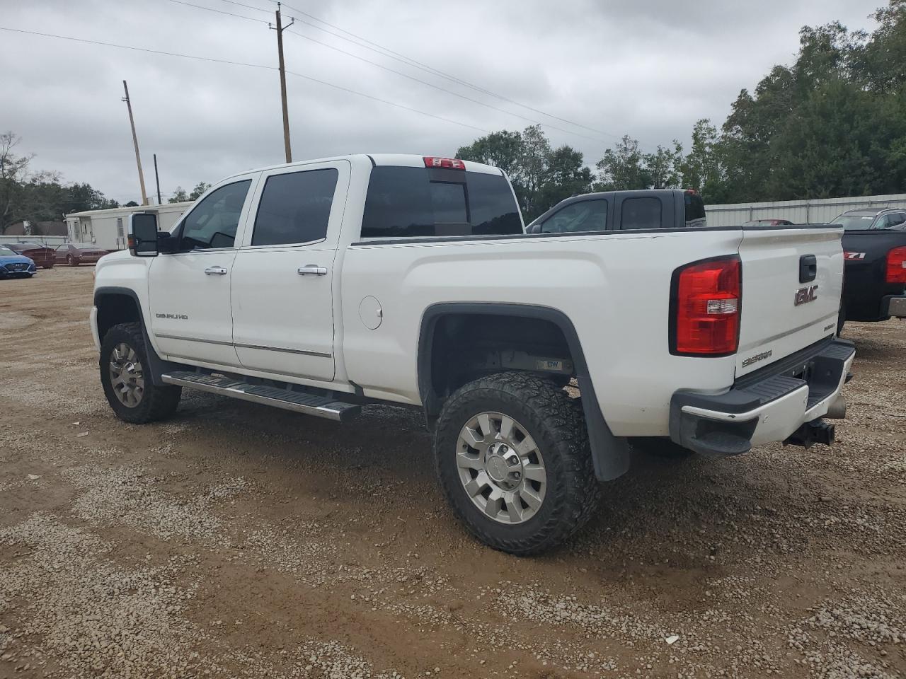 Изображение 2 2019 GMC SIERRA K2500 DENALI 2019 с VIN 1GT12SEY6KF270231