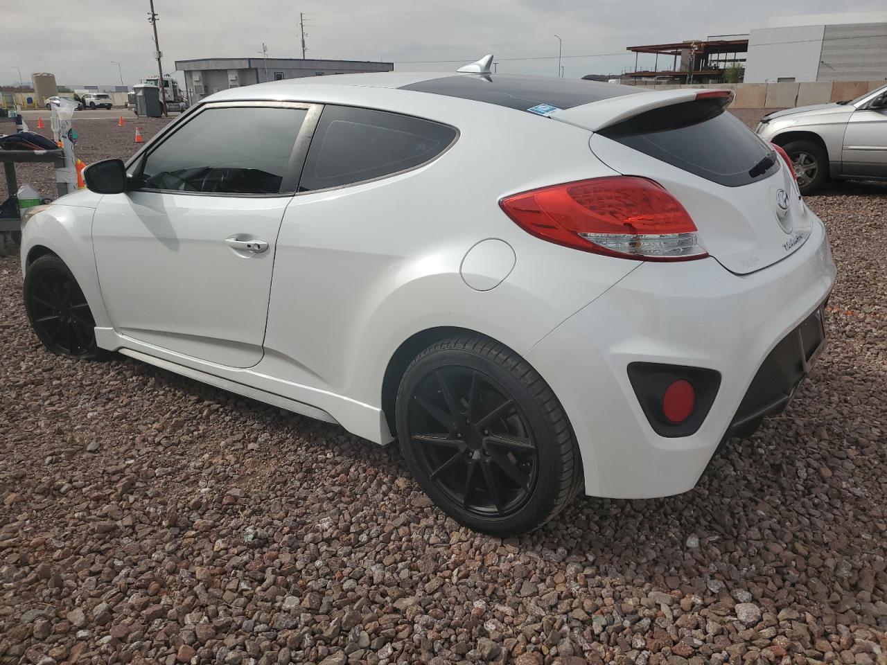 Image 2 of 2015 HYUNDAI VELOSTER TURBO 2015 with VIN KMHTC6AE6FU216871