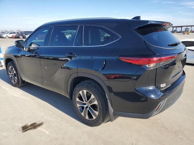 Изображение 2 2022 TOYOTA HIGHLANDER XLE 2022 с VIN 5TDGZRBH2NS226721