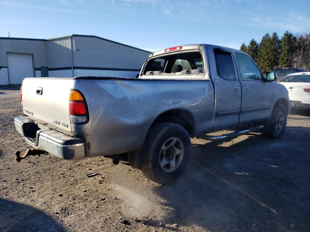 Image 3 of 2005 TOYOTA TUNDRA ACCESS CAB SR5 2005 with VIN 5TBBT44115S468004