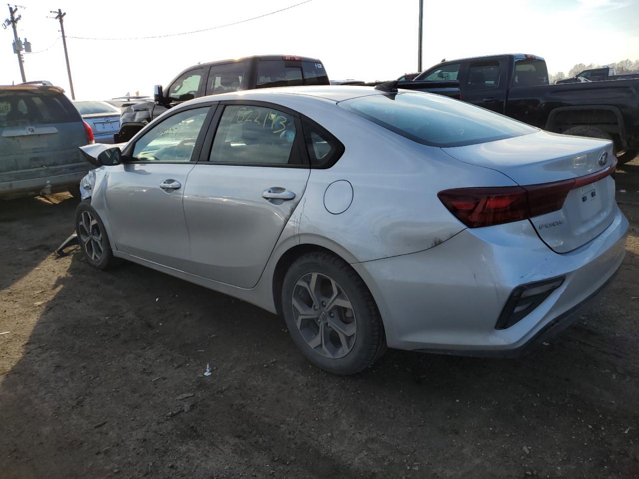 Image 2 of 2021 KIA FORTE FE 2021 with VIN 3KPF24AD6ME349688