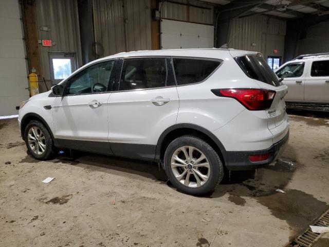Image 2 of 2019 FORD ESCAPE SE 2019 with VIN 1FMCU9GD8KUC07399
