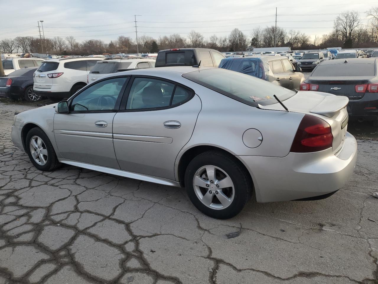 Image 2 of 2007 PONTIAC GRAND PRIX  2007 with VIN 2G2WP552371208602
