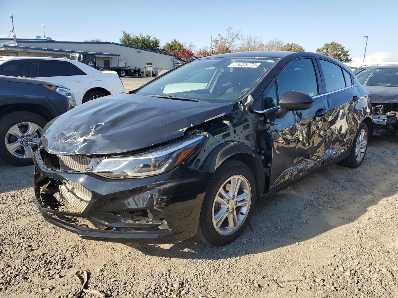 Изображение 1 2017 CHEVROLET CRUZE LT 2017 с VIN 3G1BE6SM1HS605039