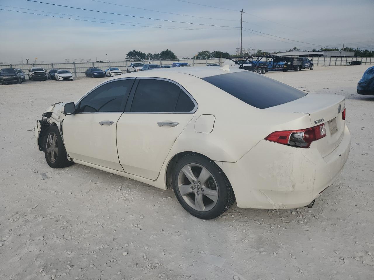 Obraz 2 z 2010 ACURA TSX  2010 z VIN JH4CU2F67AC000035