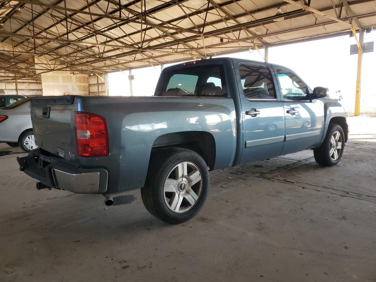 Изображение 3 2008 CHEVROLET SILVERADO C1500 2008 с VIN 2GCEC13J181168088