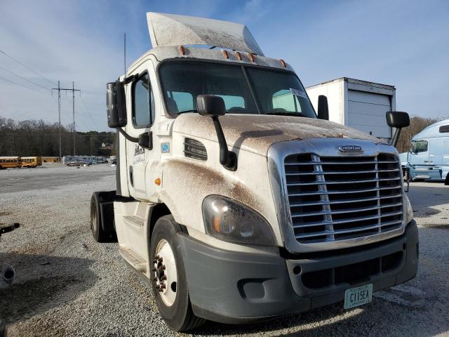 Image 1 of 2016 FREIGHTLINER CASCADIA 113  2016 with VIN 1FUBGADV1GLHJ1176