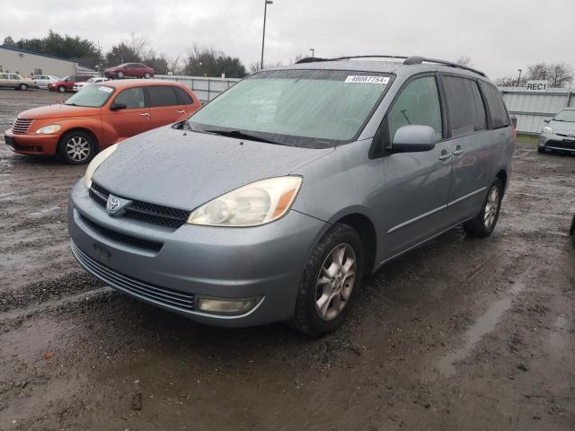 Image 1 of 2004 TOYOTA SIENNA XLE 2004 with VIN 5TDZA22C94S040815