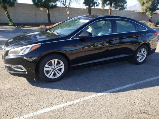Obraz 1 z 2015 HYUNDAI SONATA SE 2015 z VIN 5NPE24AF1FH135185