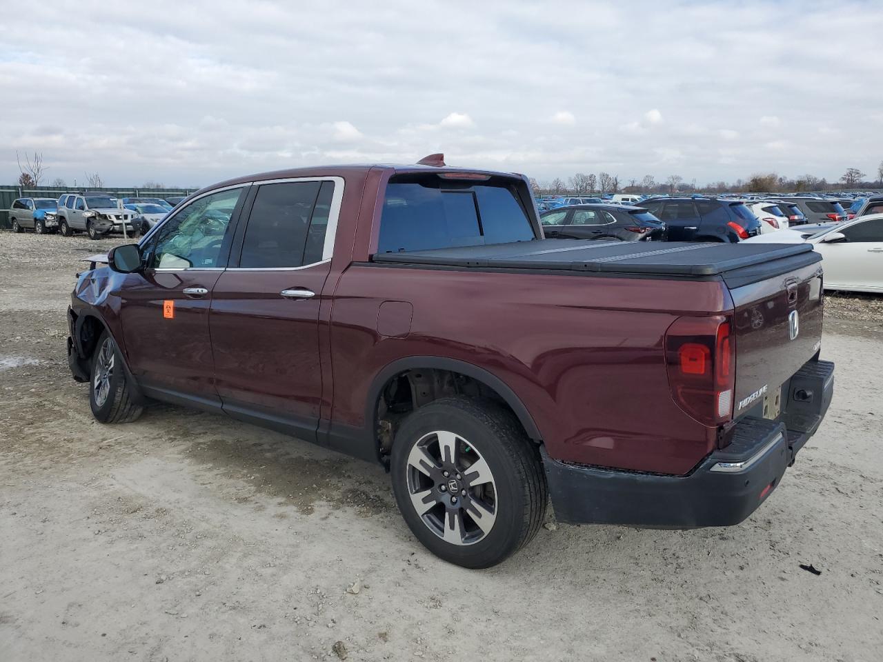 Image 2 of 2019 HONDA RIDGELINE RTL 2019 with VIN 5FPYK3F78KB008412