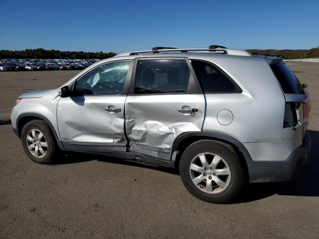 Изображение 2 2013 KIA SORENTO LX 2013 с VIN 5XYKTDA64DG360740