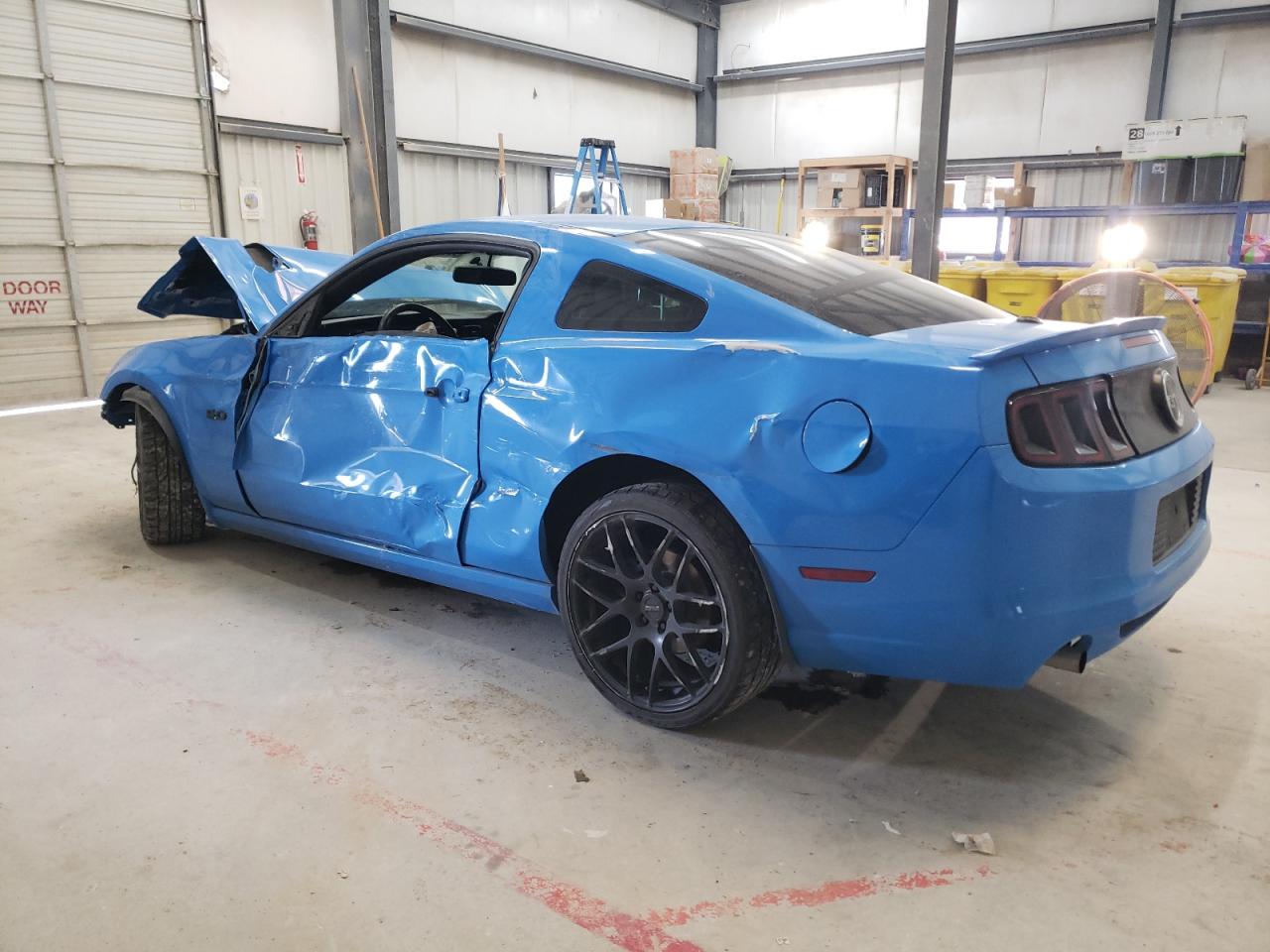 Image 2 of 2013 FORD MUSTANG GT 2013 with VIN 1ZVBP8CF8D5205140