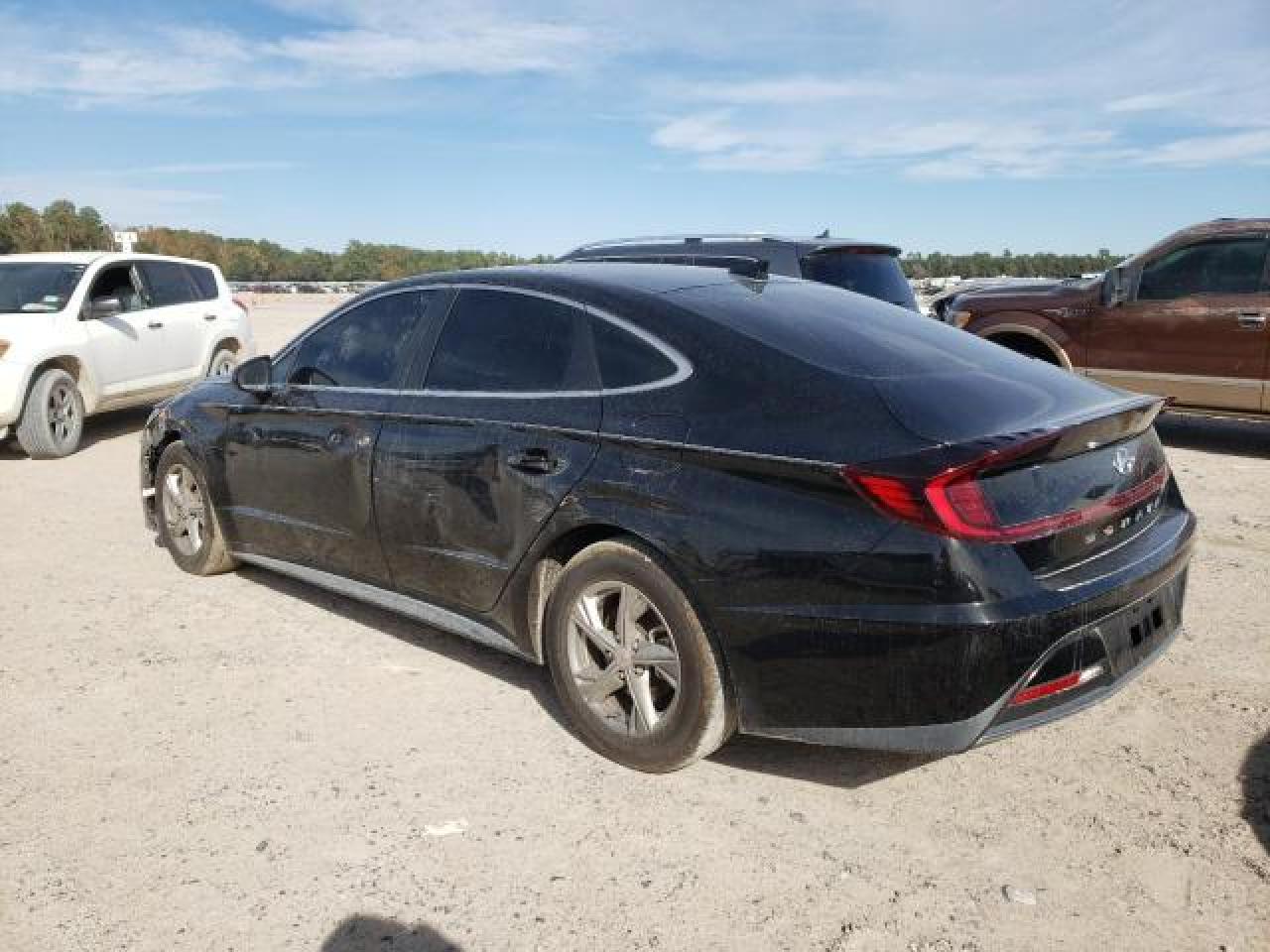 Image 2 of 2021 HYUNDAI SONATA SE 2021 with VIN 5NPEG4JA4MH071890