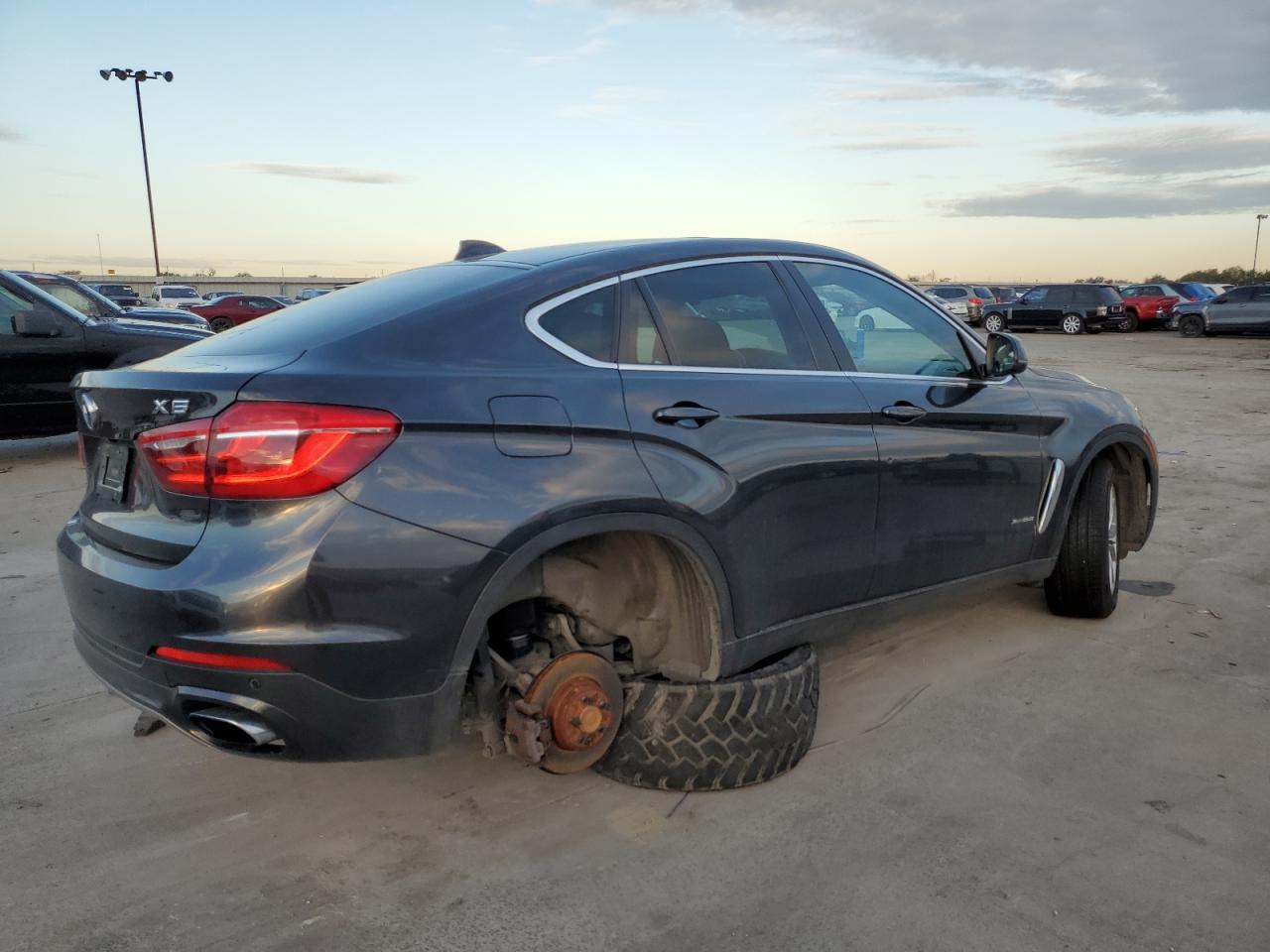 Image 3 of 2015 BMW X6 XDRIVE50I 2015 with VIN 5UXKU6C53F0F94505