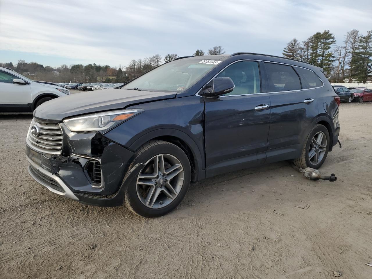 Image 1 of 2017 HYUNDAI SANTA FE SE ULTIMATE 2017 with VIN KM8SRDHF4HU200913
