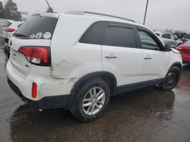 Изображение 3 2015 KIA SORENTO LX 2015 с VIN 5XYKT4A68FG650465