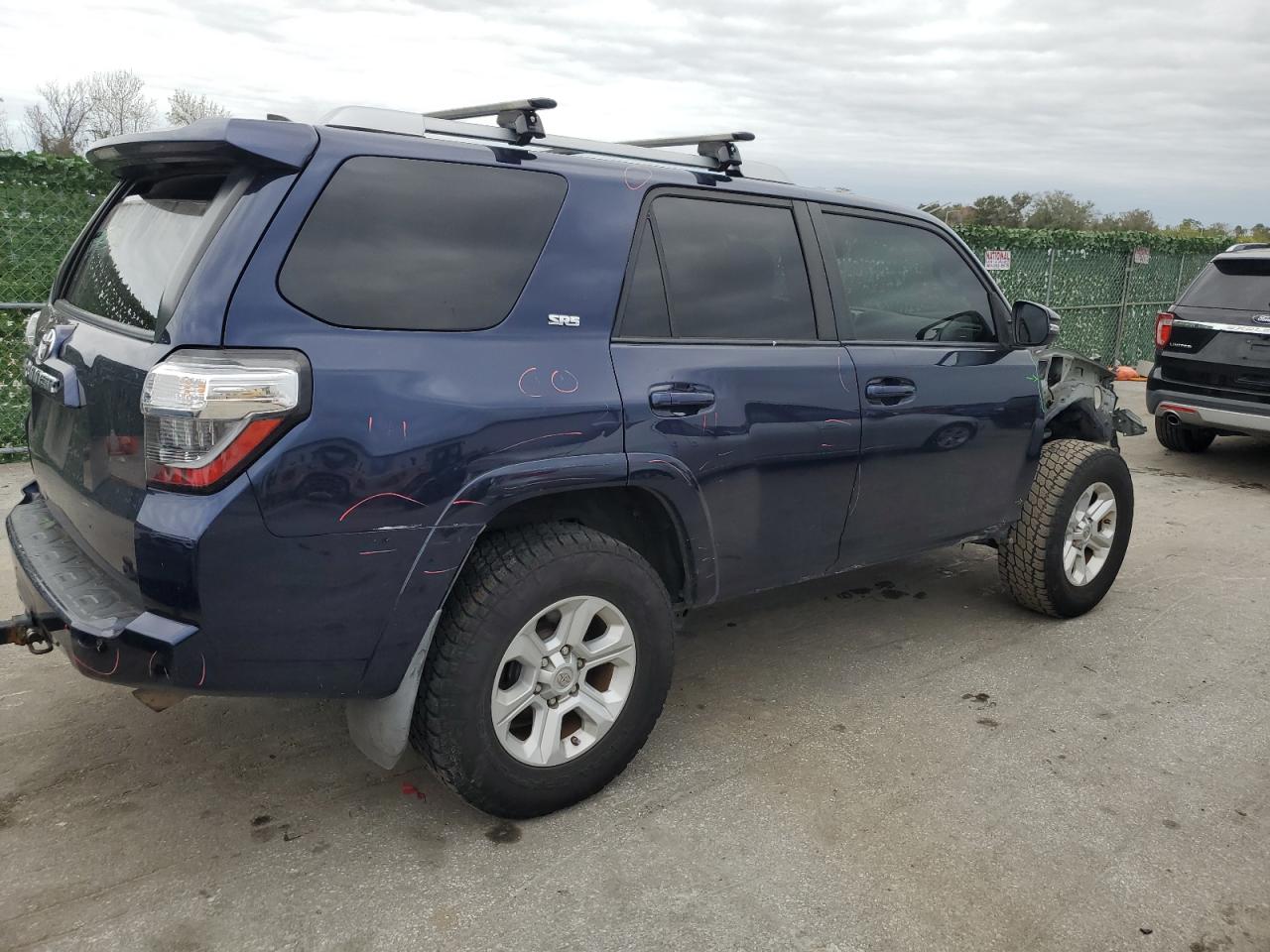 Изображение 3 2016 TOYOTA 4RUNNER SR5 2016 с VIN JTEZU5JR1G5122414