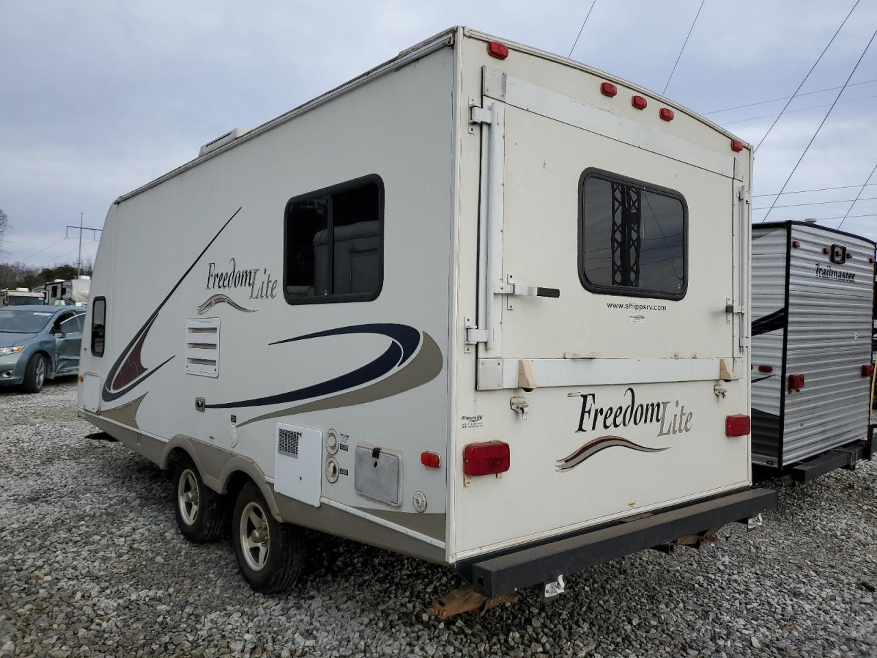 Obraz 3 z 2008 KEYSTONE FREEDOM 2008 z VIN 4YDT1852486430073