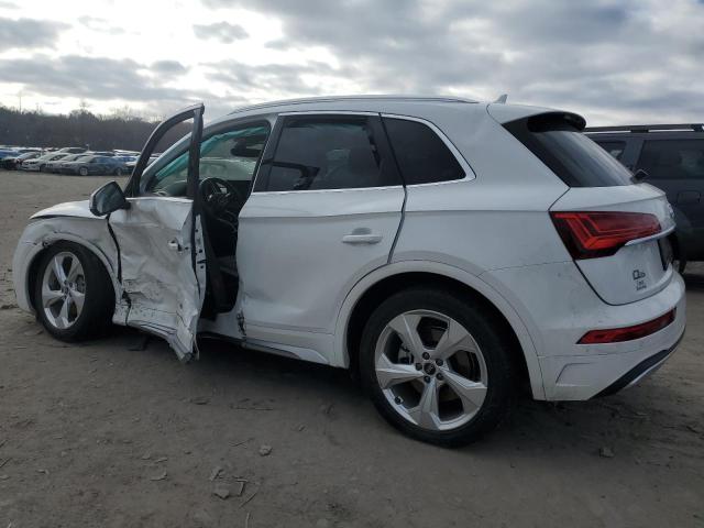 Obraz 2 z 2021 AUDI Q5 PREMIUM PLUS 2021 z VIN WA1BAAFY7M2129625
