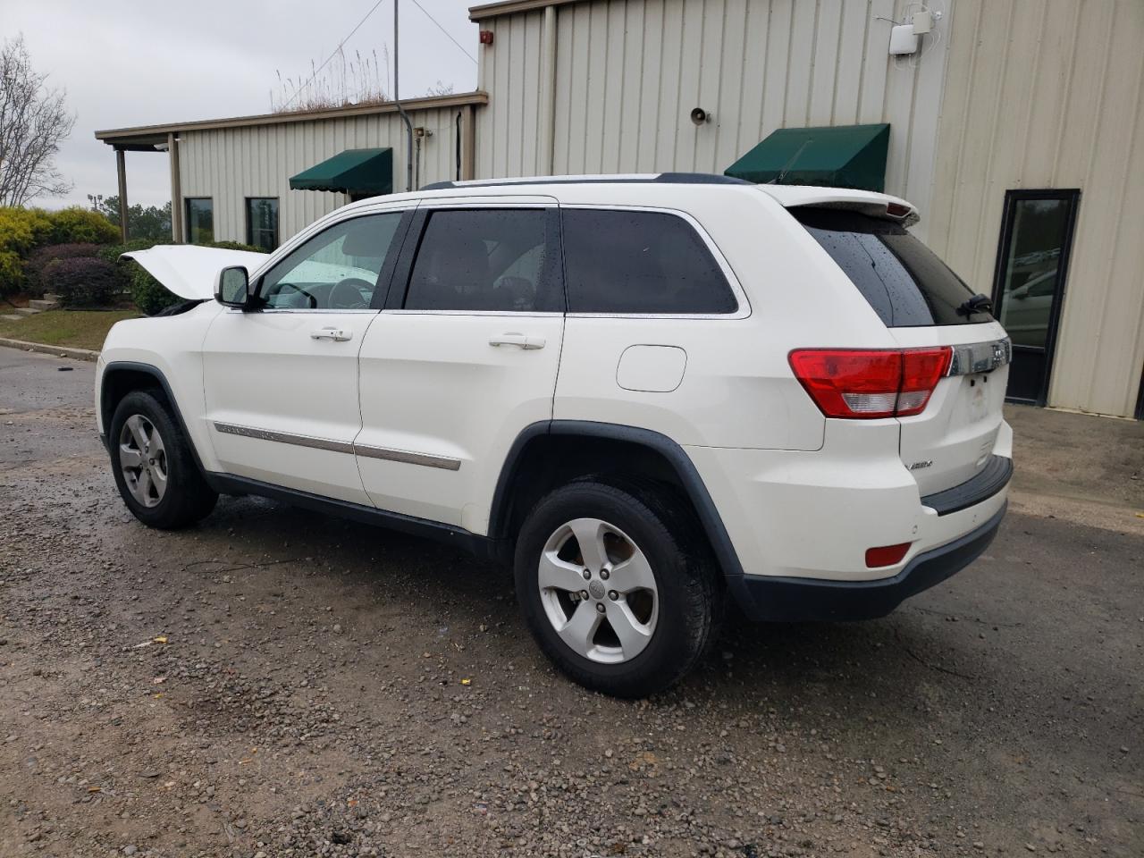 Image 2 of 2012 JEEP GRAND CHEROKEE LAREDO 2012 with VIN 1C4RJEAG0CC259314