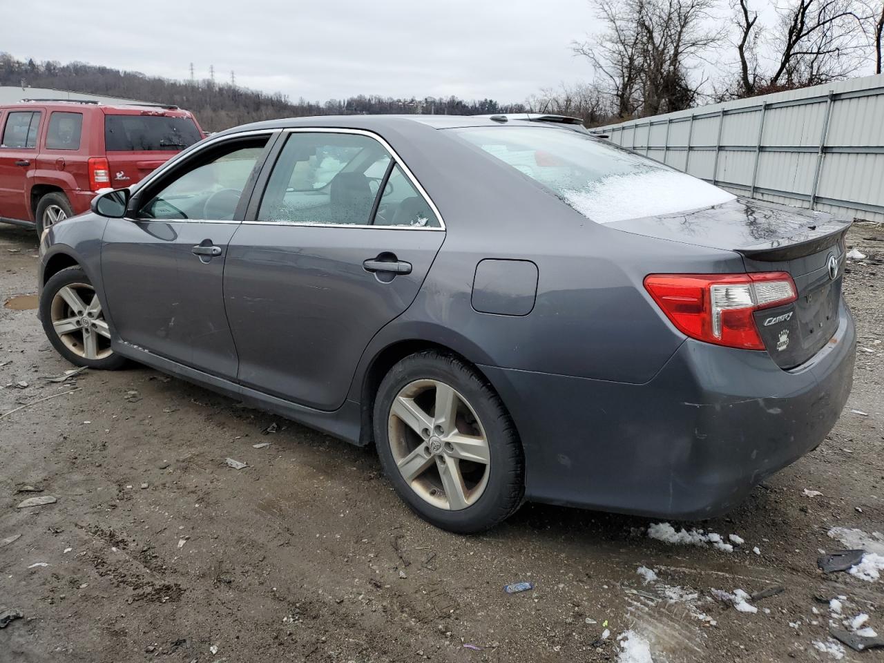 Obraz 2 z 2012 TOYOTA CAMRY BASE 2012 z VIN 4T1BF1FK6CU163105