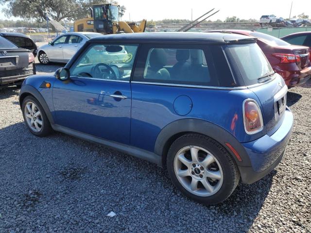 Obraz 2 z 2007 MINI COOPER  2007 z VIN WMWMF33557TL68642