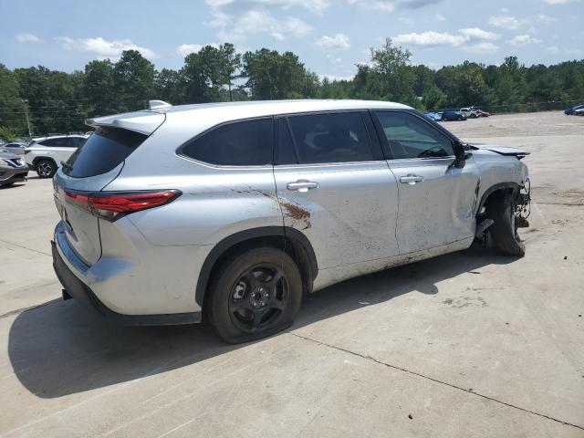 Image 3 of 2021 TOYOTA HIGHLANDER L 2021 with VIN 5TDZZRAH2MS076392