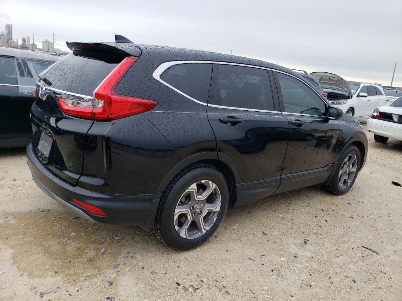 Image 3 of 2019 HONDA CR-V EX 2019 with VIN 7FARW1H52KE025115