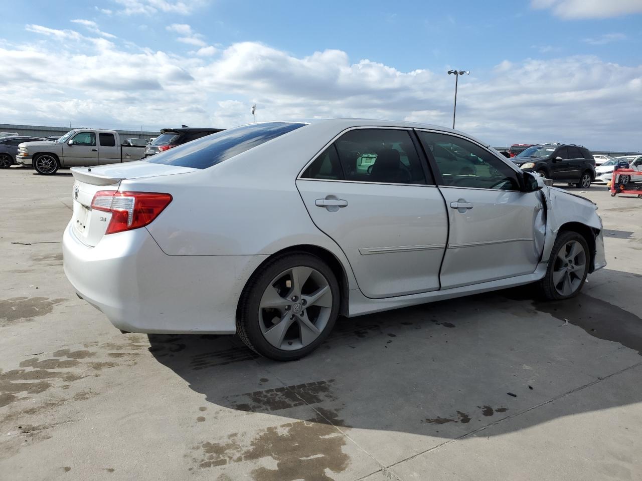 Изображение 3 2014 TOYOTA CAMRY L 2014 с VIN 4T1BF1FK4EU389159