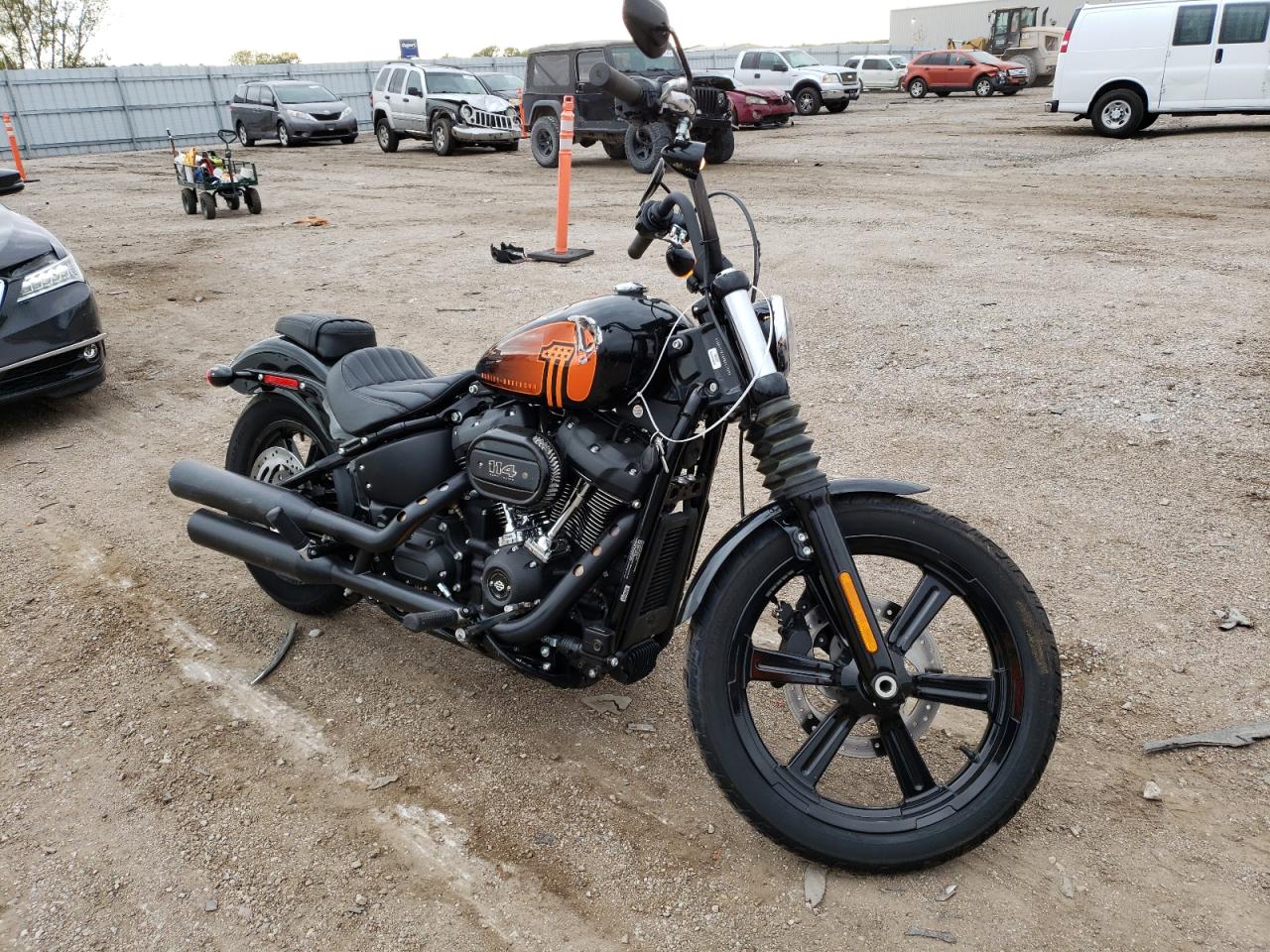 Изображение 1 2023 HARLEY-DAVIDSON FXBBS  2023 с VIN 1HD1YYK15PB047989