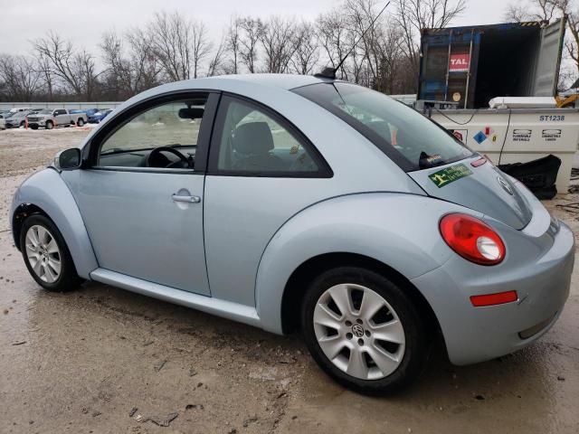 Image 2 of 2010 VOLKSWAGEN NEW BEETLE  2010 with VIN 3VWRG3AG4AM022224