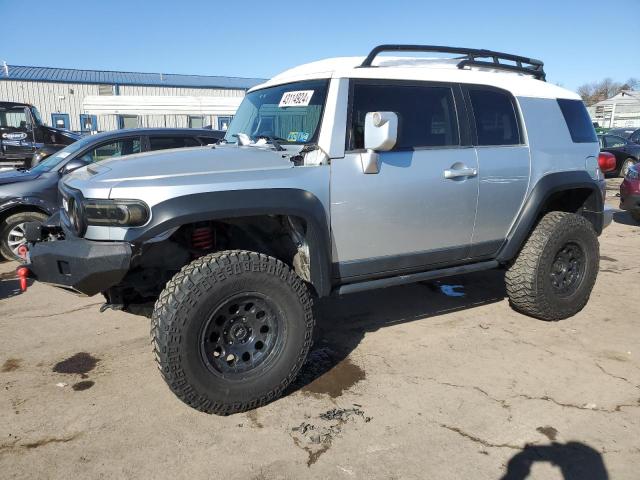 Image 1 of 2007 TOYOTA FJ CRUISER  2007 with VIN JTEBU11F670059596