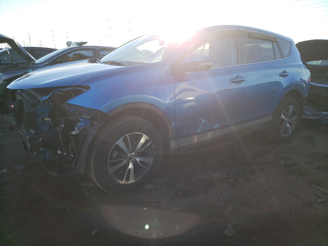 Image 1 of 2016 TOYOTA RAV4 XLE 2016 with VIN 2T3RFREV9GW461976