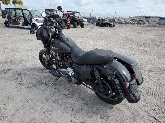 Image 3 of 2015 HARLEY-DAVIDSON FLHXS STREET GLIDE SPECIAL 2015 with VIN 1HD1KRM17FB669223