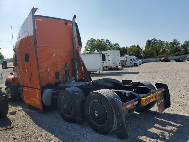 Изображение 2 2023 PETERBILT 579  2023 с VIN 1XPBDP9X8PD795063