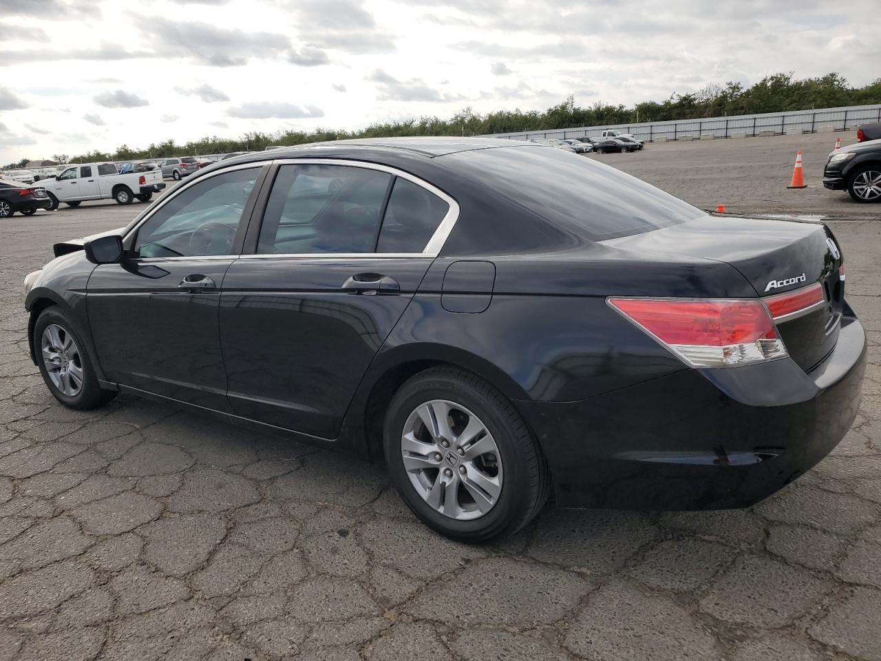 Image 2 of 2011 HONDA ACCORD SE 2011 with VIN 1HGCP2F68BA126427