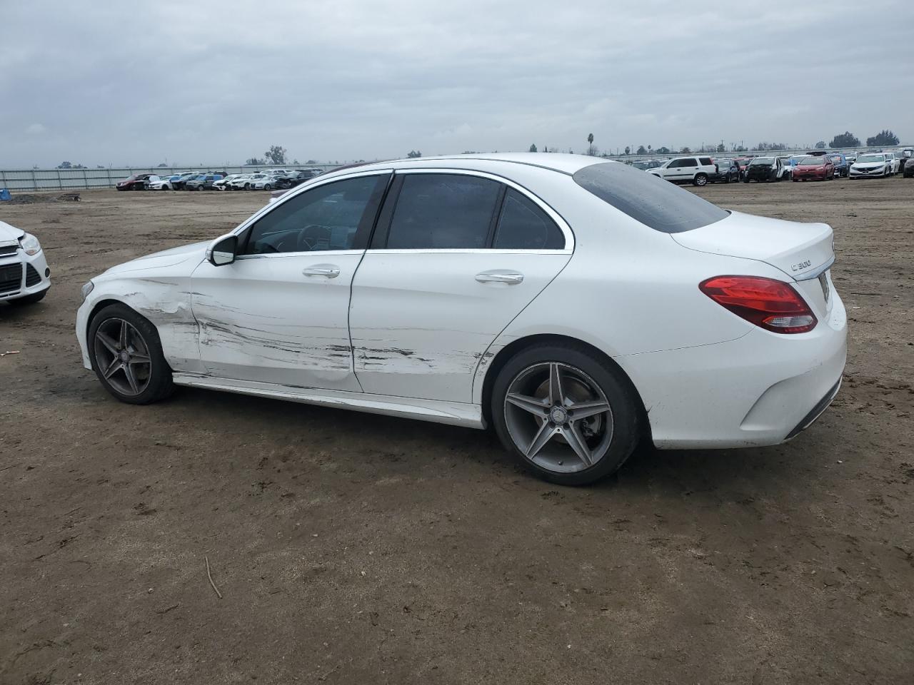 Image 2 of 2015 MERCEDES-BENZ C 300 4MATIC 2015 with VIN 55SWF4KB7FU006997