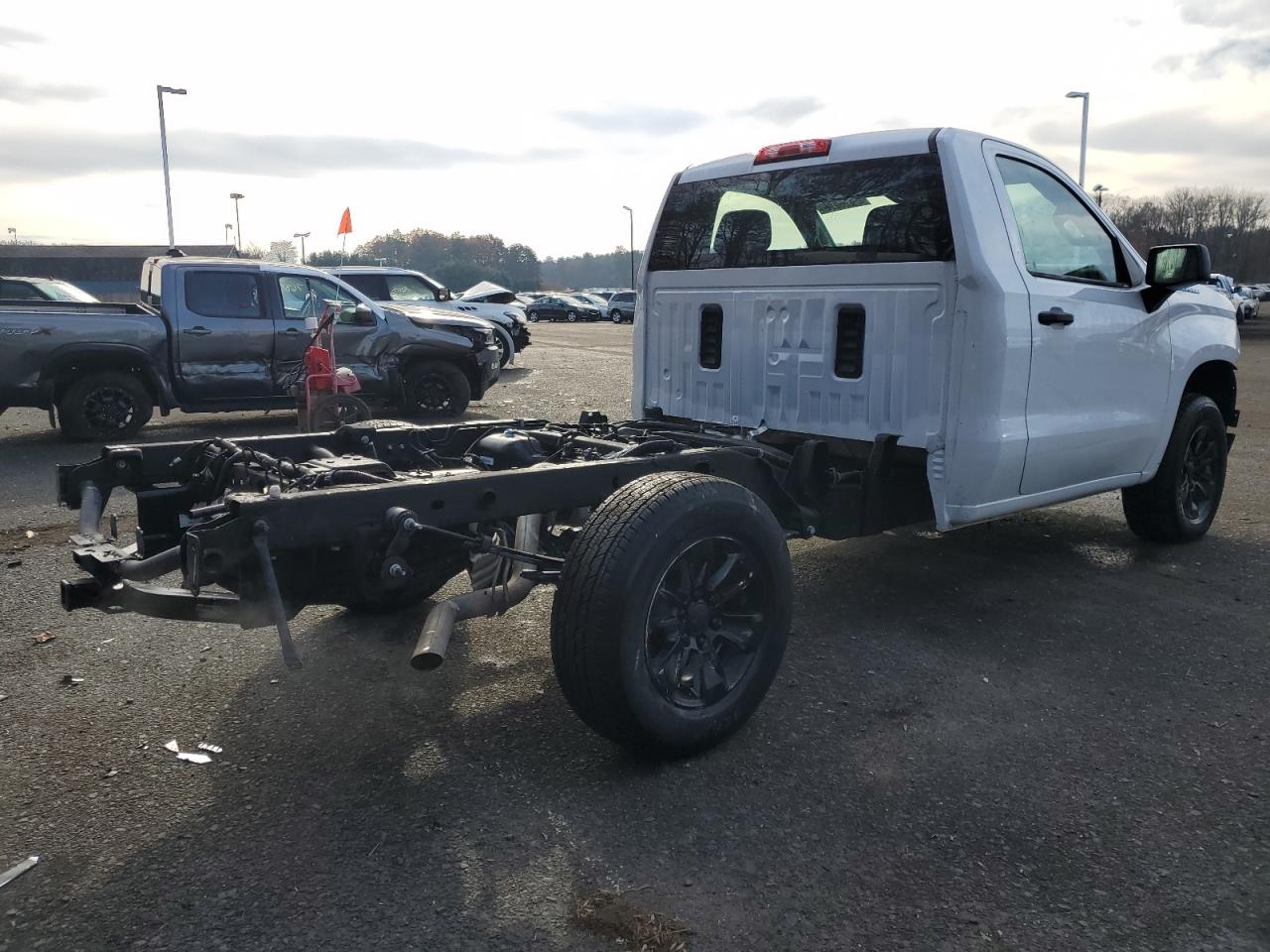 Изображение 3 2022 CHEVROLET SILVERADO C1500 2022 с VIN 3GCNAAED3NG658080