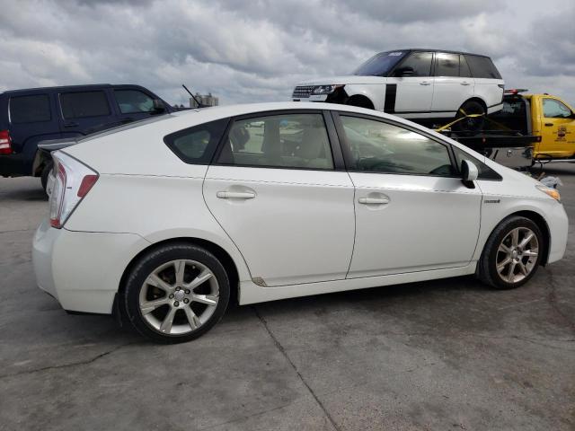 Image 3 of 2014 TOYOTA PRIUS  2014 with VIN JTDKN3DU0E0365584