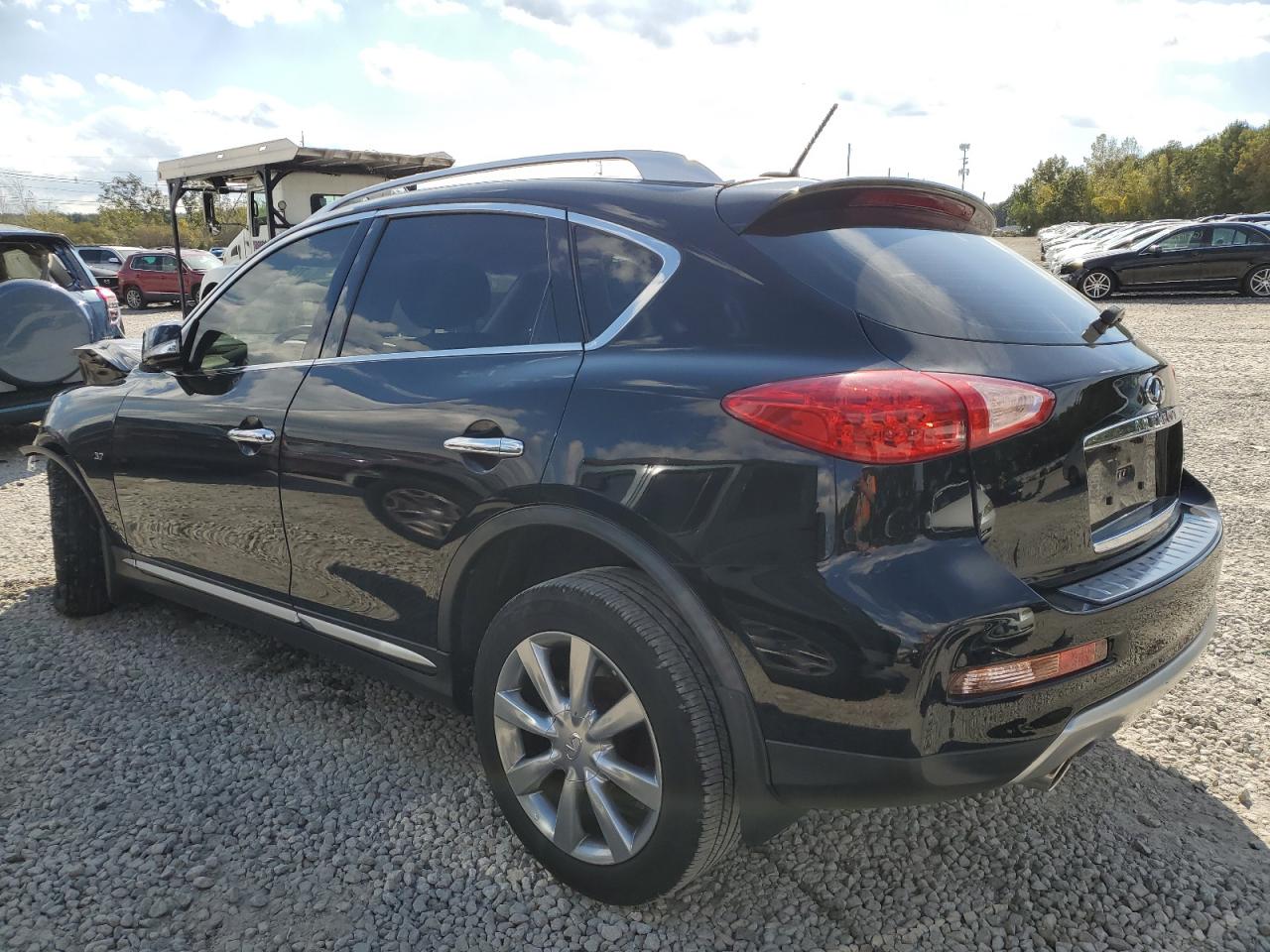Image 2 of 2017 INFINITI QX50  2017 with VIN JN1BJ0RR4HM411724