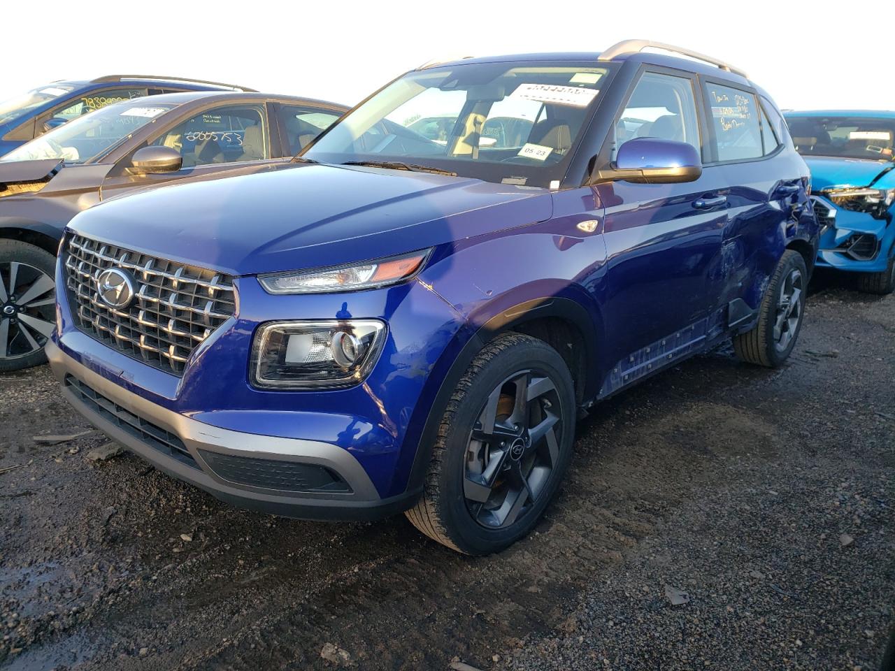 Obraz 1 z 2021 HYUNDAI VENUE SEL 2021 z VIN KMHRC8A39MU114188