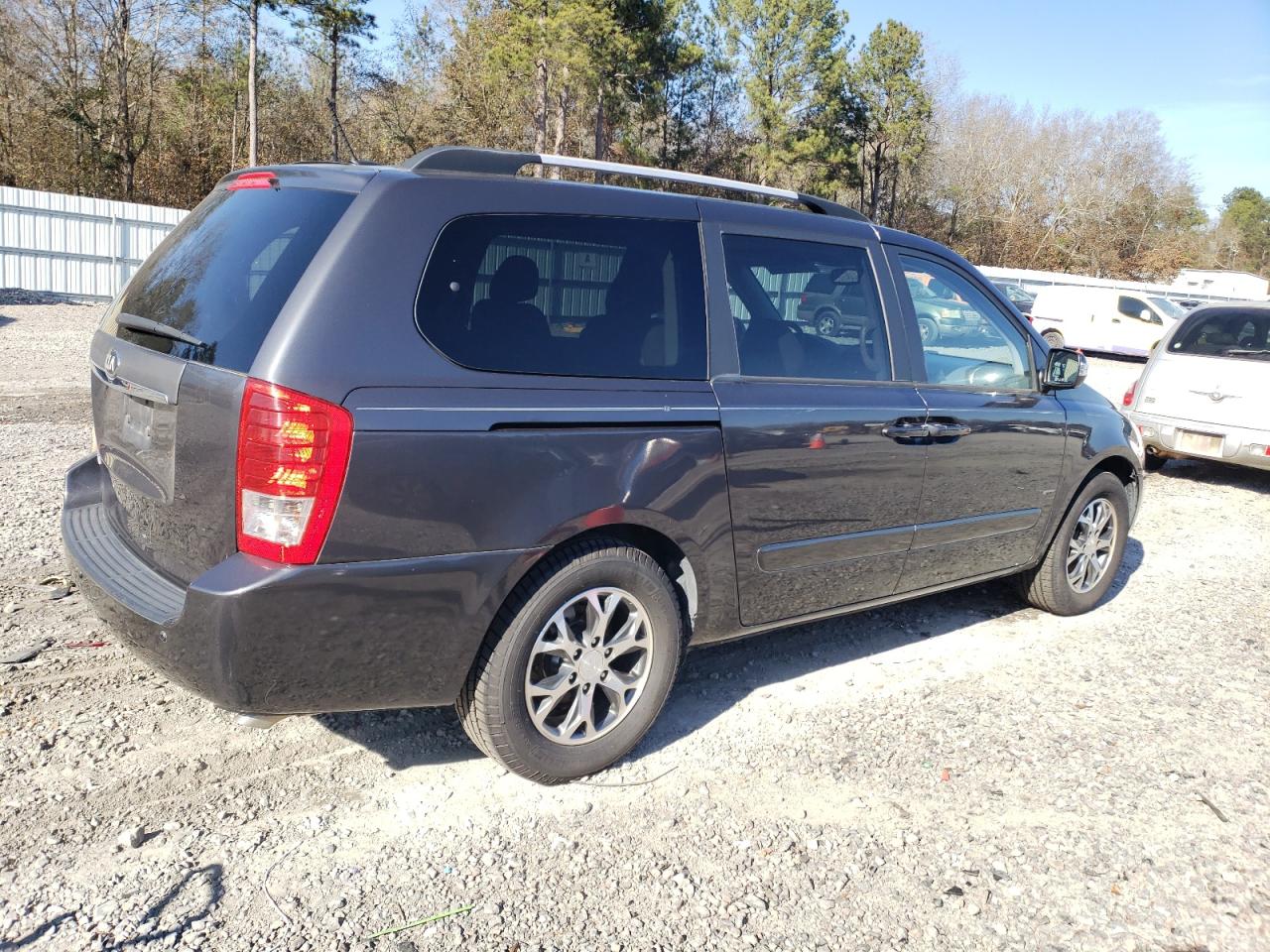 Изображение 3 2014 KIA SEDONA LX 2014 с VIN KNDMG4C72E6547711