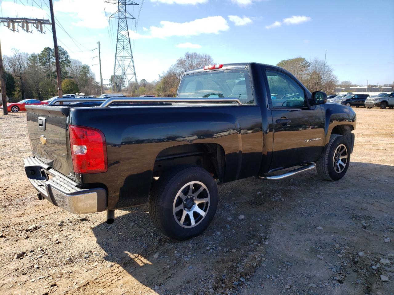 Image 3 of 2010 CHEVROLET SILVERADO C1500 2010 with VIN 1GCPCPEX1AZ208714