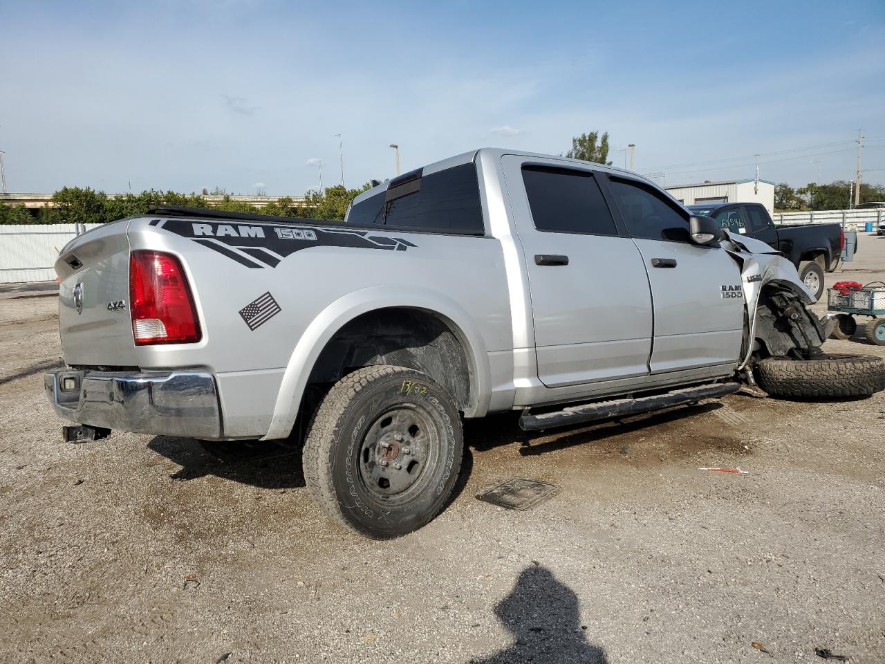 Изображение 3 2013 RAM 1500 SLT 2013 с VIN 1C6RR7LT8DS571734